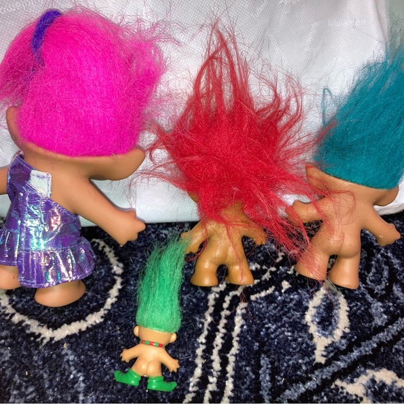 Vintage Treasure Trolls Dolls Lot - Picture 2 of 2